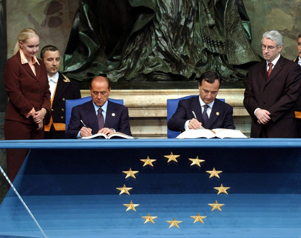 La costituzione europea, un bicchiere